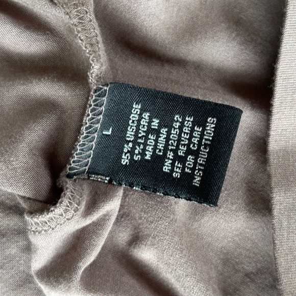 Light Brown Beautiful Top Embroidered With Beads, Size Large, Brand New - Picture 12 of 13